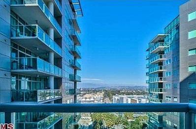 3rd image of 13700 Marina Pointe Dr Unit 1528
