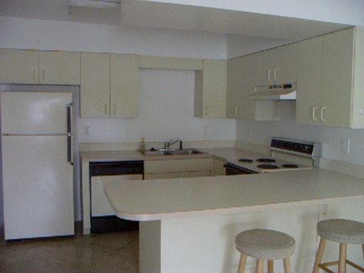 2nd image of 205 SE Village Dr