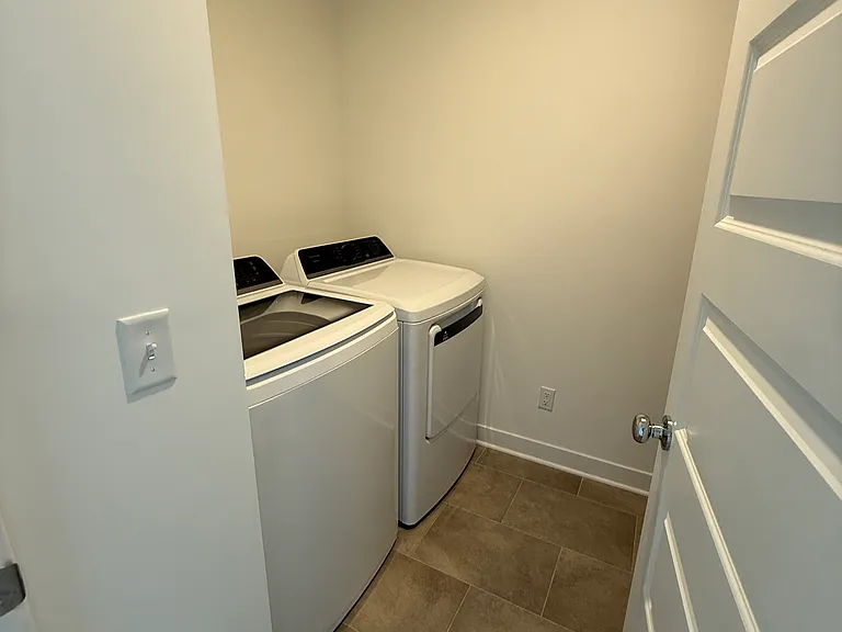2980 Grand Ridge Dr — Photo 7