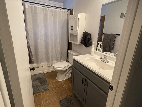 5th image of 5764 N Globe St