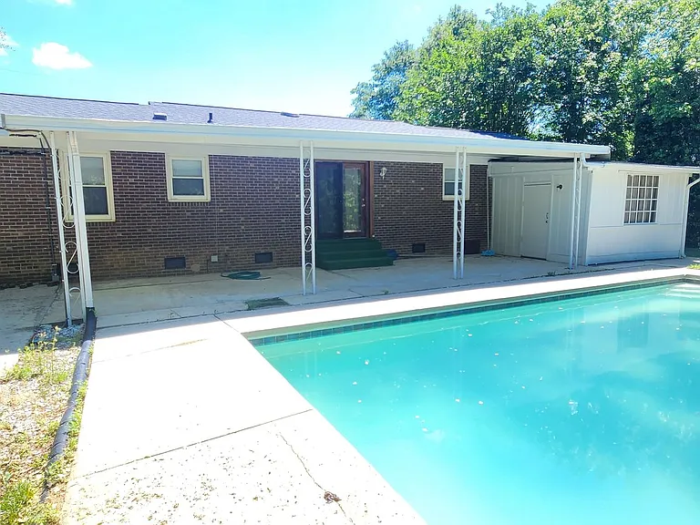 1508 Darvel Ave — Photo 14