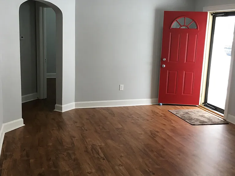 6119 Granada St — Photo 2