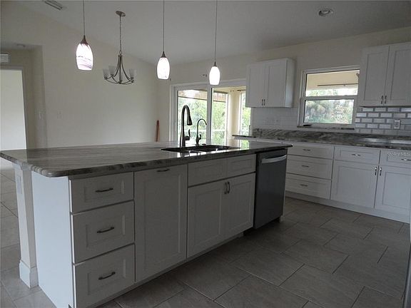 5th image of 2580 VOGLER LANE