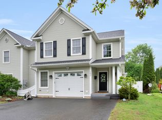 152 Perry St UNIT 152, Unionville, CT 06085