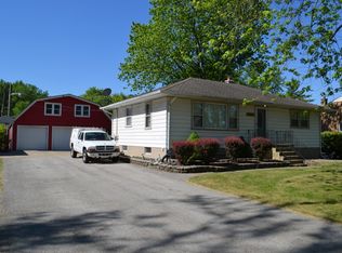 2445 187th Pl, Lansing, IL 60438