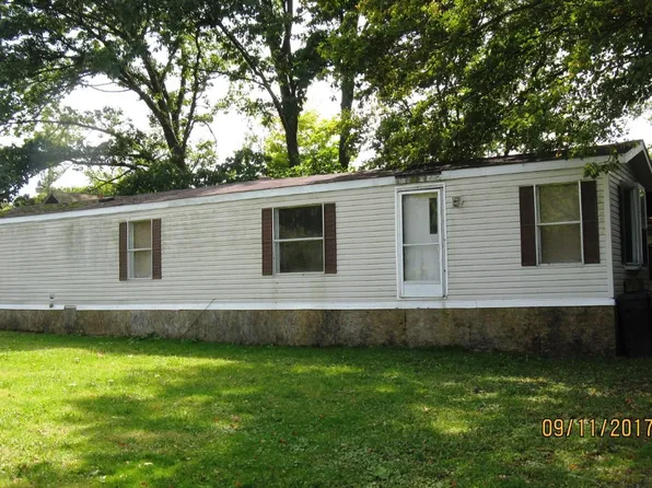 9385 Tannery Rd, Girard, PA 16417