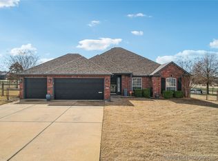 25992 E 101st Pl S, Broken Arrow, OK 74014