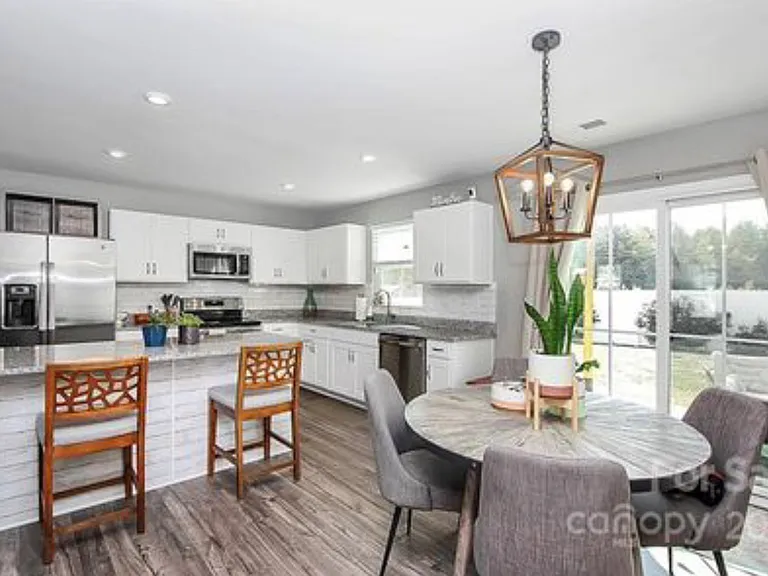 5316 Merwyn Ave — Photo 11