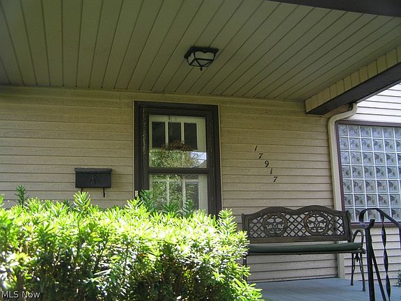 3rd image of 17917-19 Detroit Ave