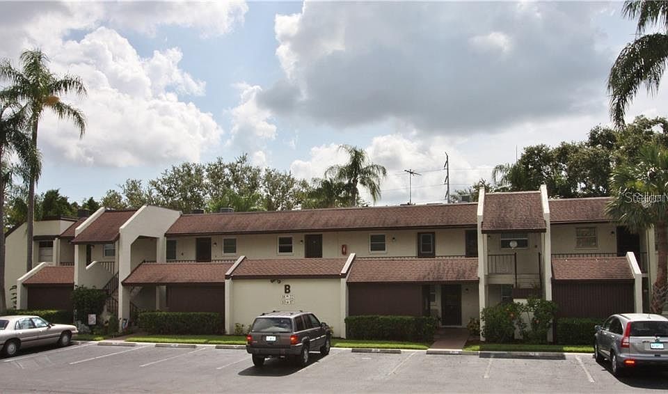 1st image of 1100 E Bay Dr APT 16