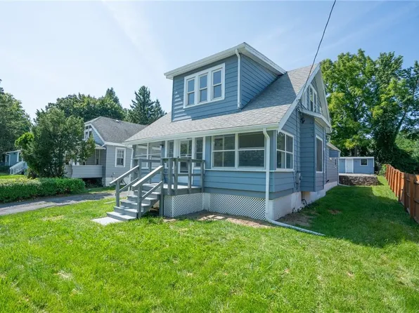 65 Violet Avenue, Poughkeepsie, NY 12601