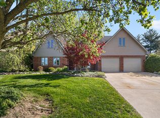 245 Fairway Ct, Franklin, IN 46131