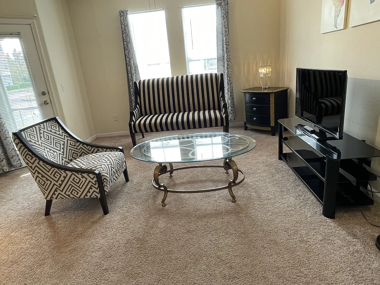 Furnished Condo in Southside — Photo 4