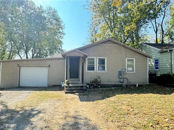 505 Richmond Ave, Richmond, MO 64085