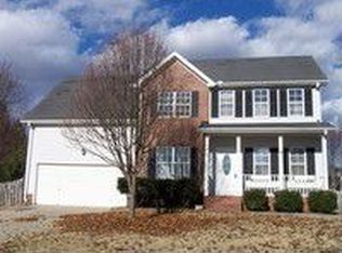 24 Middlefield Ct, Simpsonville, SC 29680