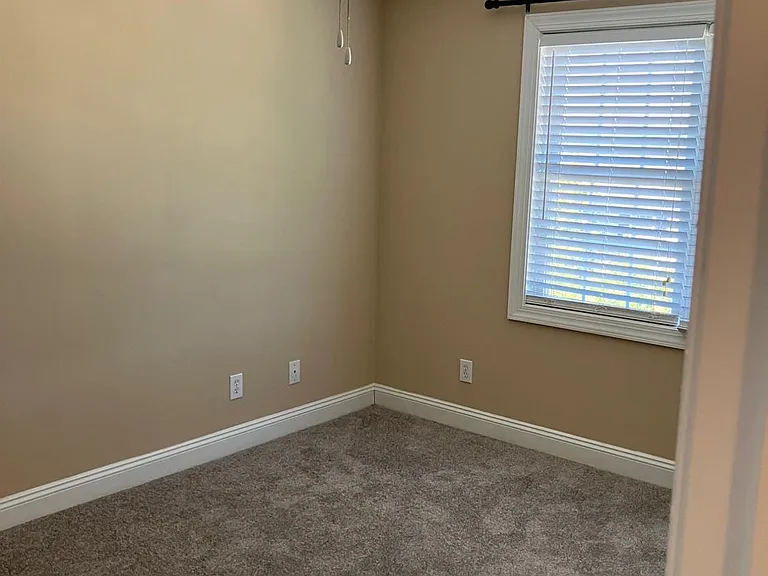 518 Northwynd Cir — Photo 21
