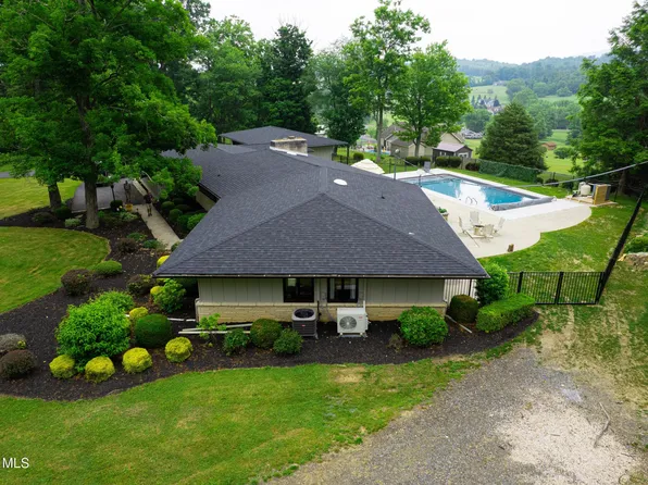 2292 Egolf Rd, Bedford, PA 15522