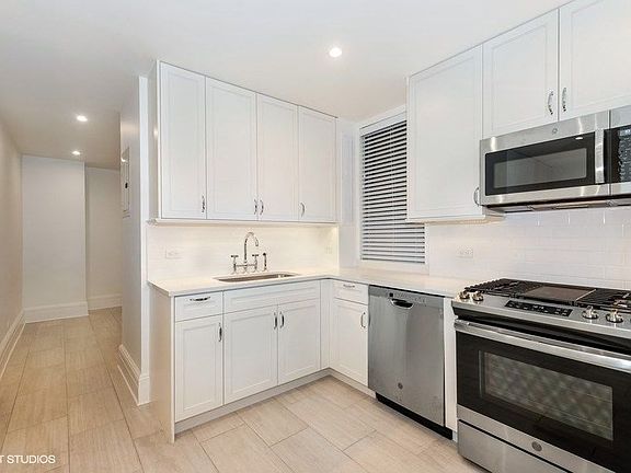 4th image of 1085 Park Ave APT 4A