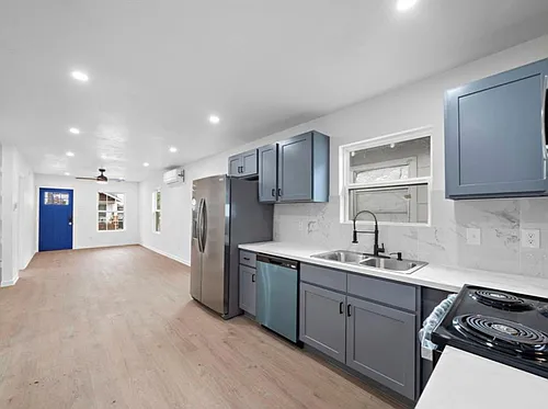 3524 Hadley St Photo 1