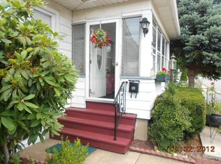 83 Elm St, Dover, NJ 07801