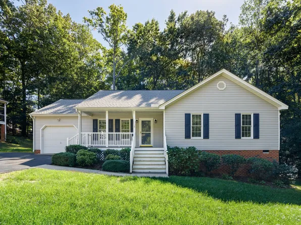 8811 S Boones Trail Rd, North Chesterfield, VA 23236