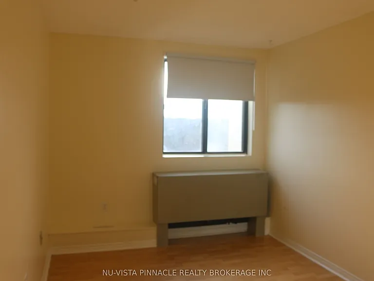 1600 Adelaide St N #704 — Photo 13