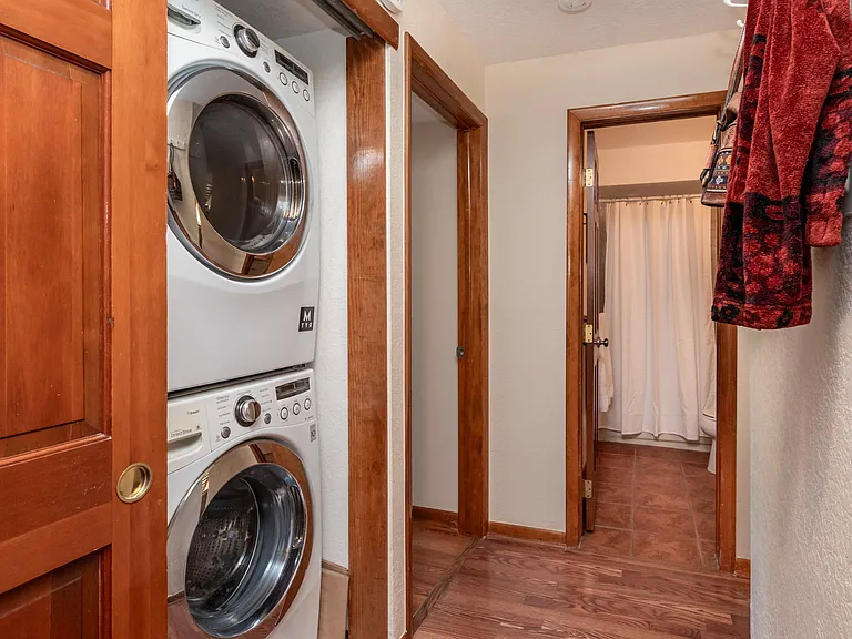5950 Gunbarrel Ave #E — Photo 26