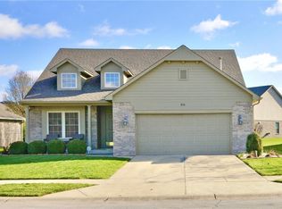 6111 Tree Fox Pl, Indianapolis, IN 46237