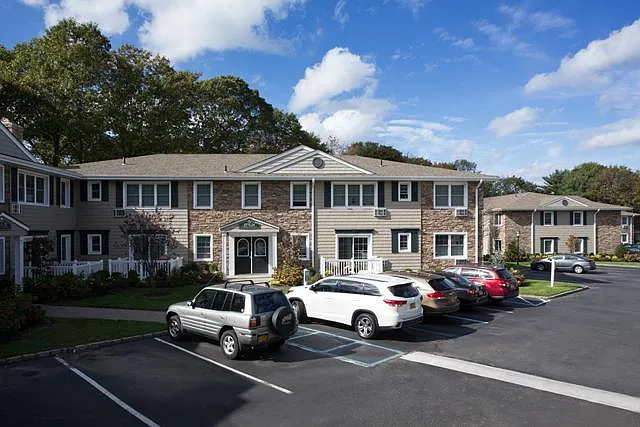 Fairfield at Port Jefferson — Photo 18