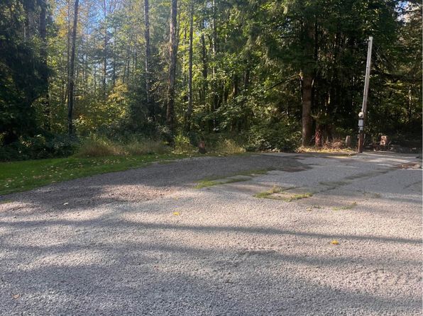 (undisclosed Address)