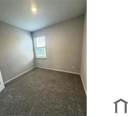 1925 Liam Dr — Photo 15