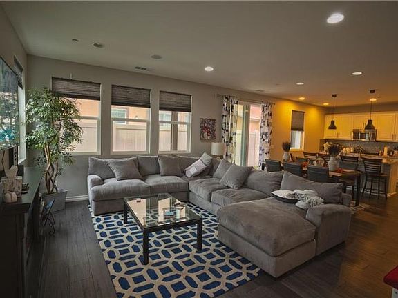 2nd image of 1528 Borden Ln
