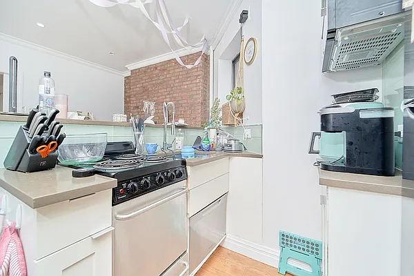 Rented by Living New York | media 13