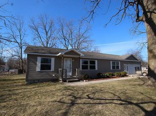 97 E Jefferson St, Newaygo, MI