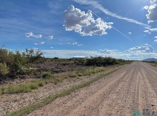 Lone Spur Rd SW, Deming, NM 88030