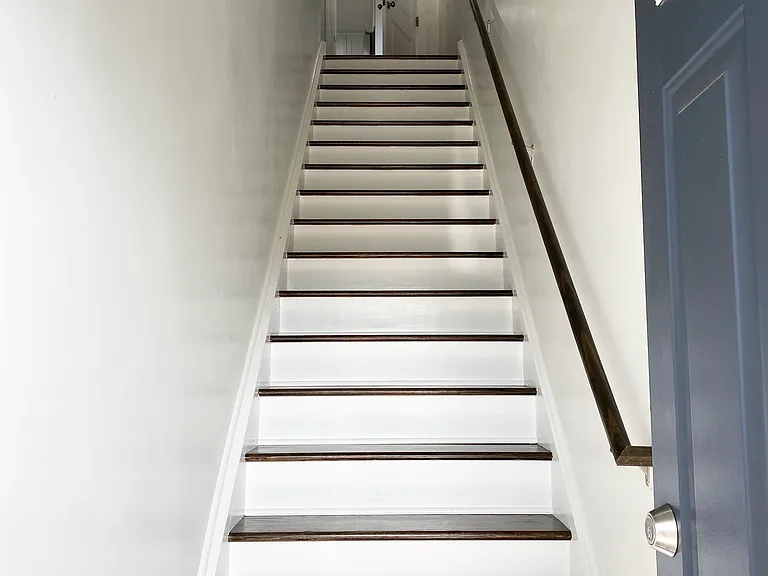 61 Chestnut St #2 — Photo 3