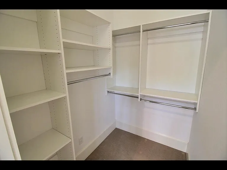 107 Butterfield St — Photo 12