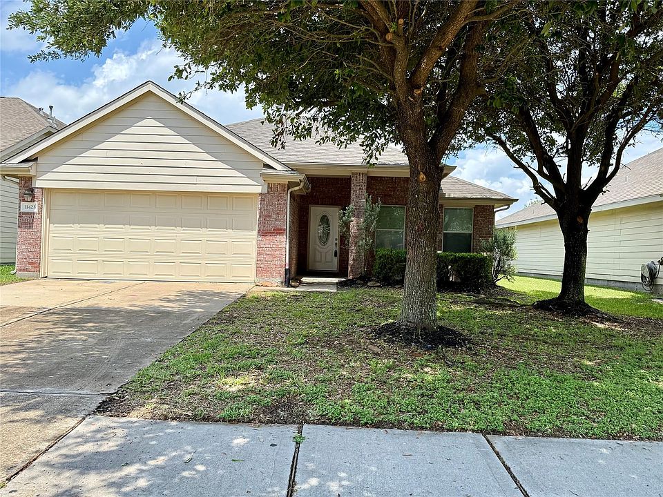 1st image of 11423 Moonlight Ridge Dr
