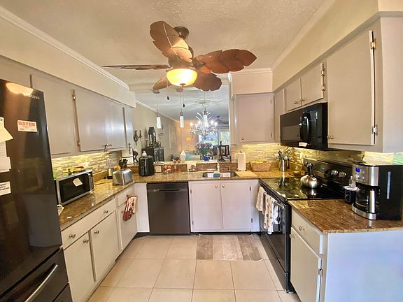 3rd image of 6515 Kensington Lane #104