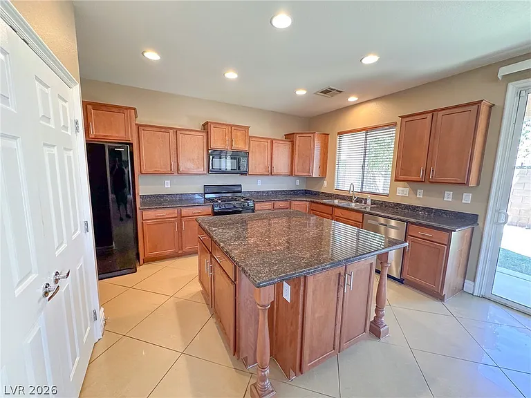 142 Castle Course Ave — Photo 7