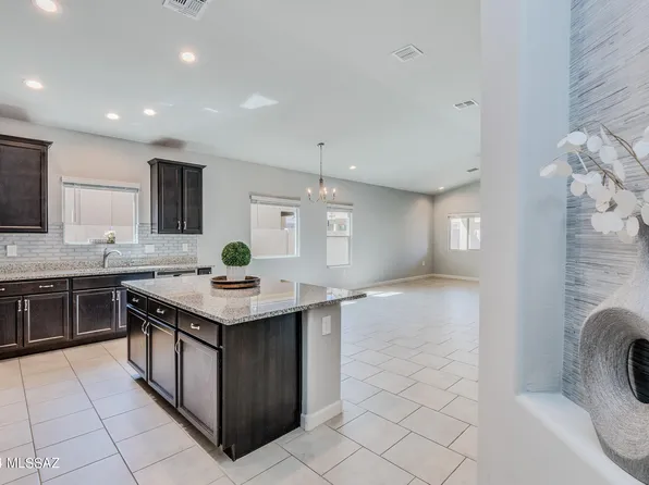 10123 N Sand Sage Trl, Marana, AZ 85653