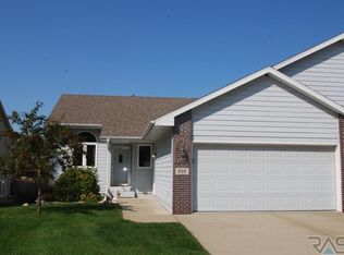 919 S Charlotte Ave #1B, Sioux Falls, SD 57103