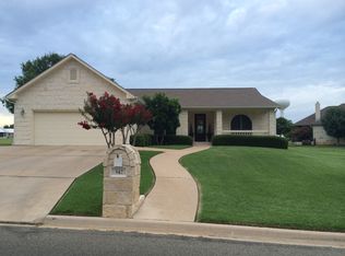 342 Olympia Flds, Meadowlakes, TX 78654