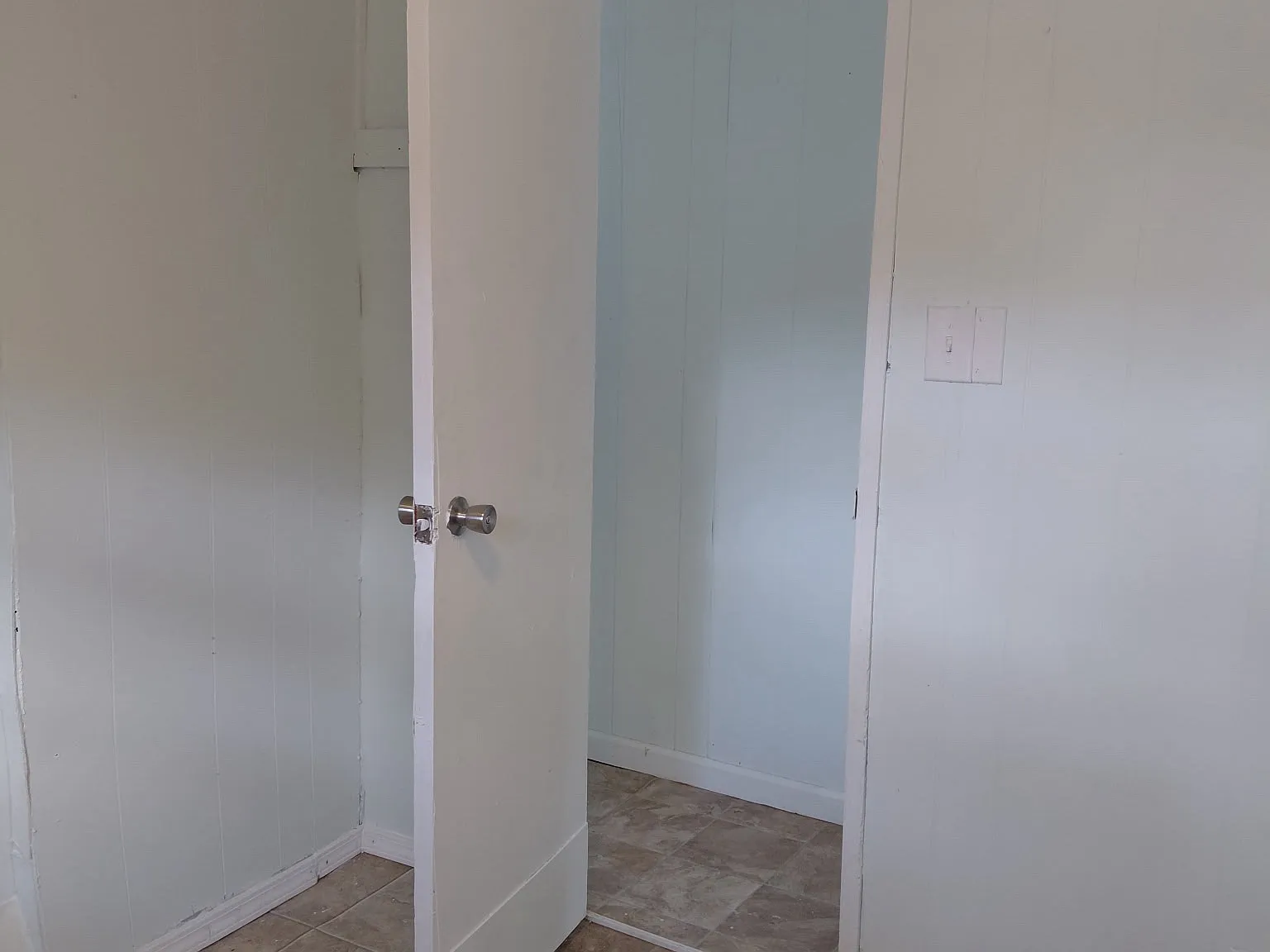 3 bed, 1000 sqft, $850 — Photo 3