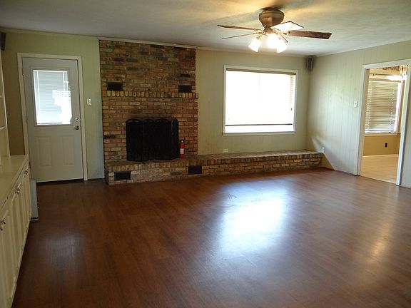 2nd image of 7655 Coburn Dr