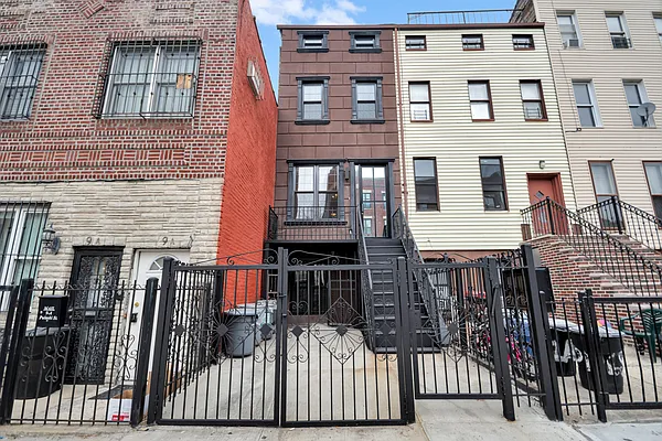 Sold by Curated by Soiti LLC | media 3