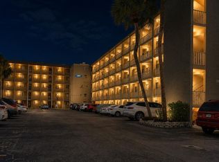 3607 LAKE BAYSHORE DRIVE #312, BRADENTON, FL 34205