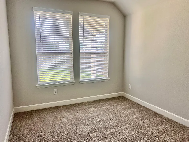 165 Hidden Peak Dr — Photo 9