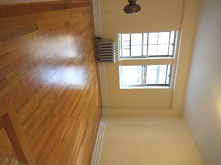 4th image of 302 W 87th St APT 73