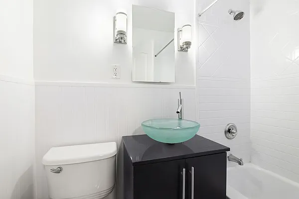 Rented by Citi Habitats | media 8